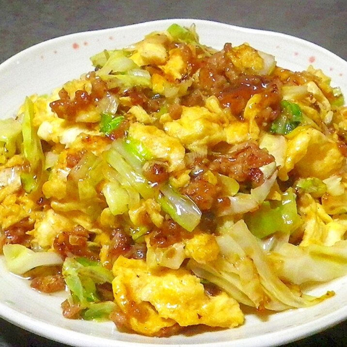 卵とキャベツの中華風炒め物